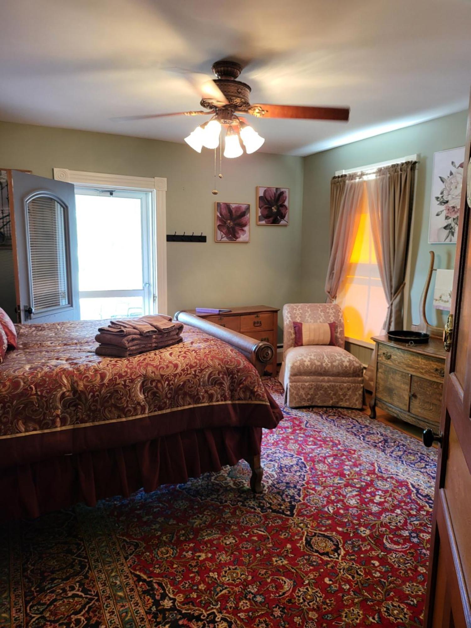 The Fox And The Grapes Bed & Breakfast Lodi Dış mekan fotoğraf
