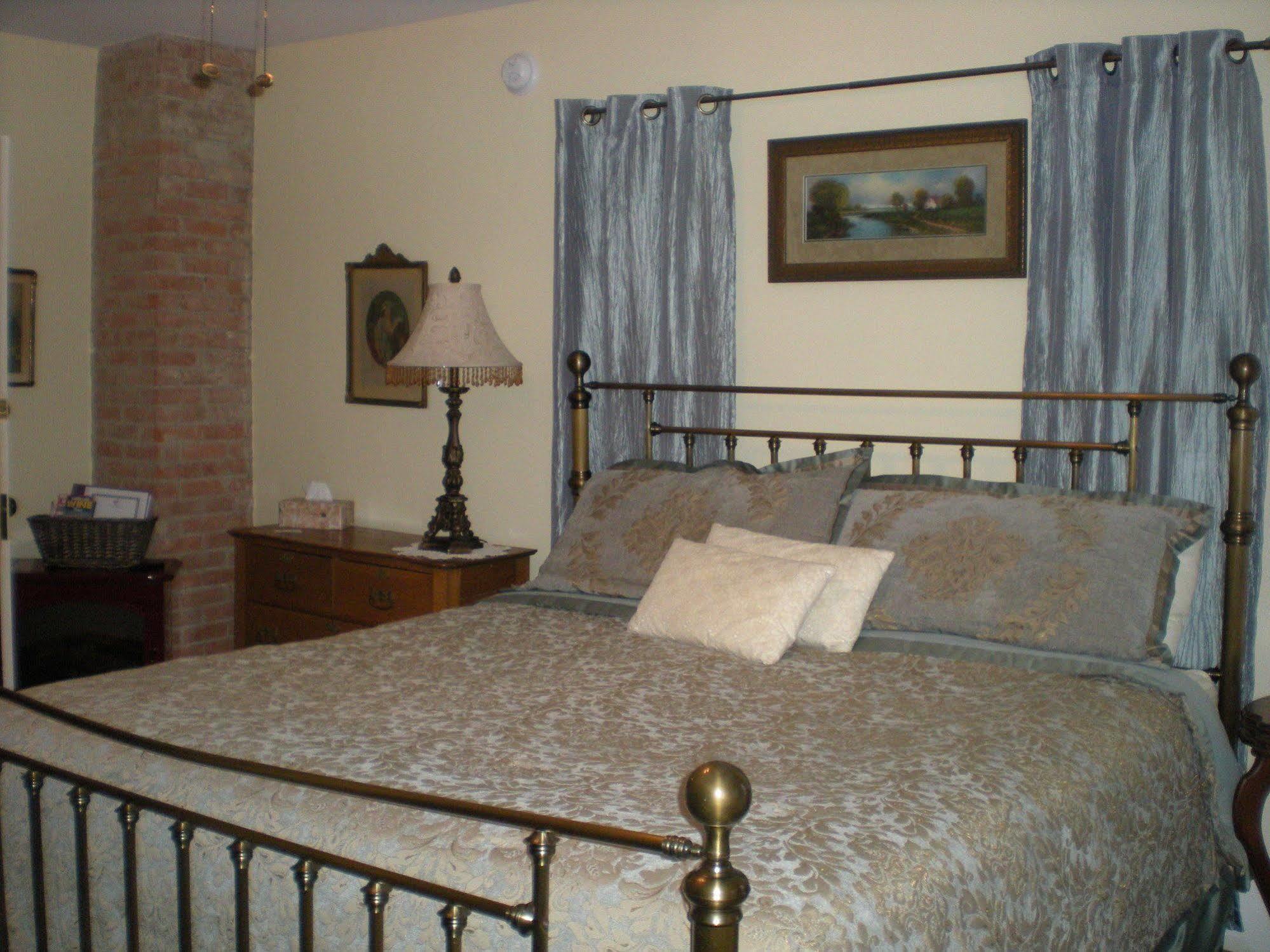 The Fox And The Grapes Bed & Breakfast Lodi Dış mekan fotoğraf